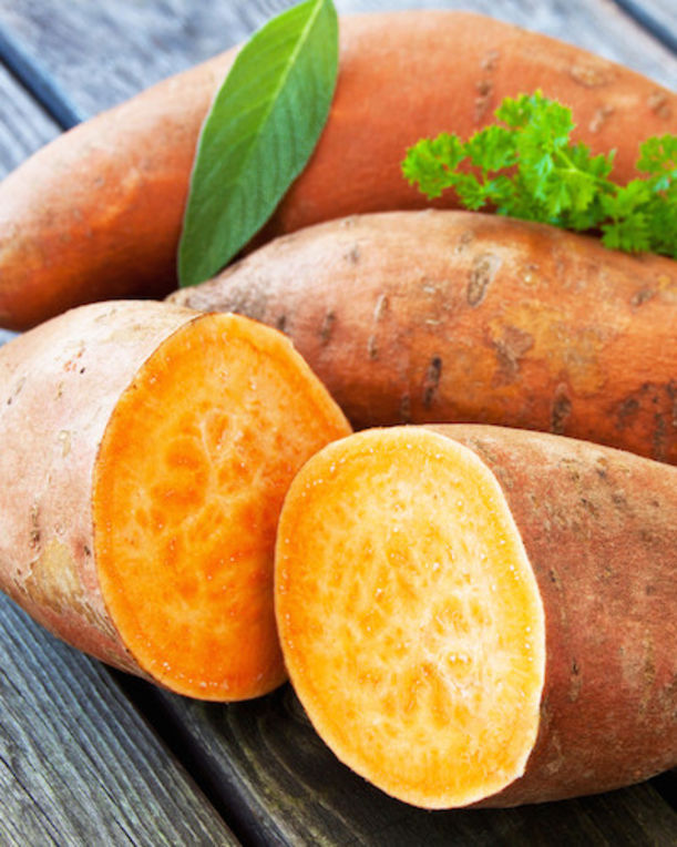 10 Foods A Naturopathic Doctor Always Buys Hero Image